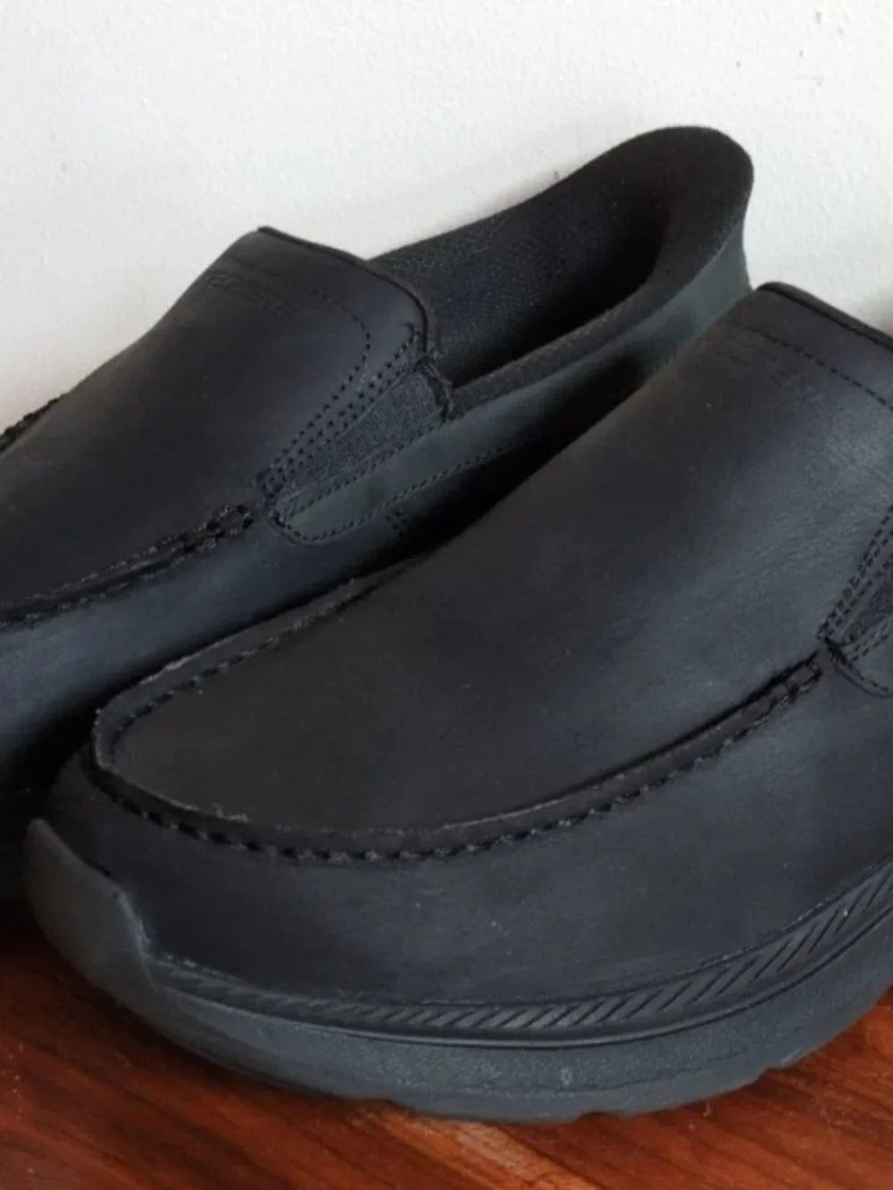 Skechers Men's Pollard Osgood Relaxed Black Slip-In On Loafers Shoes Size 11.5